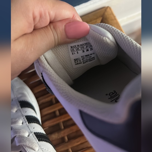 ADIDAS Superstar Classic Shell Top Shoes - Picture 3 of 4